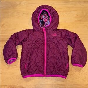 The North Face Girls Reversible Purple and Floral Pattern Hooded Jacket 3T